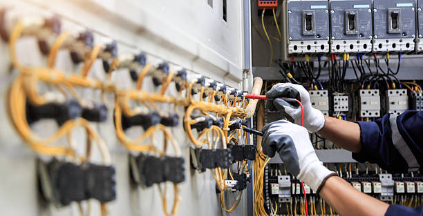 Professional Electrician technician working in Long Branch, VA
